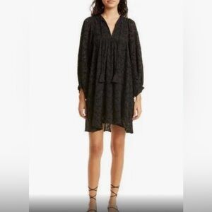 NWT Mille Daisy Dress in Black Floral Eyelet